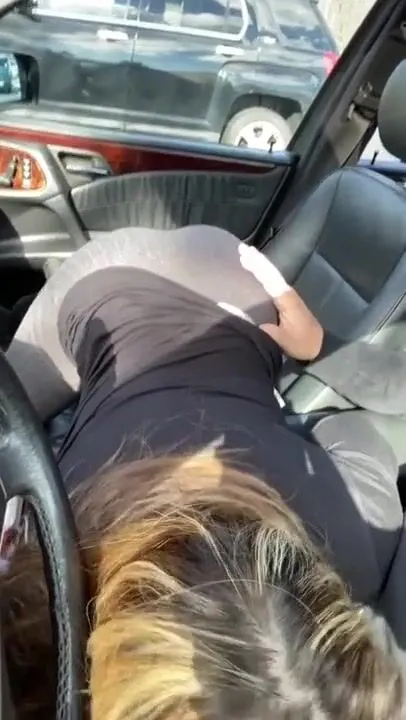 amee andrade add amateur blowjob in car photo