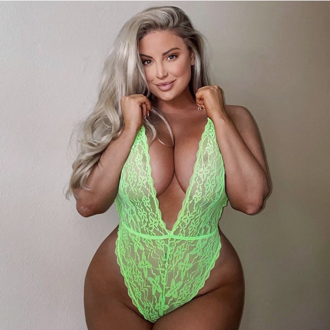 barf onme recommends ashley alexiss nude pics pic