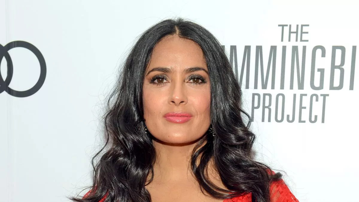 alexandra johanson add salma hayek fake tits photo