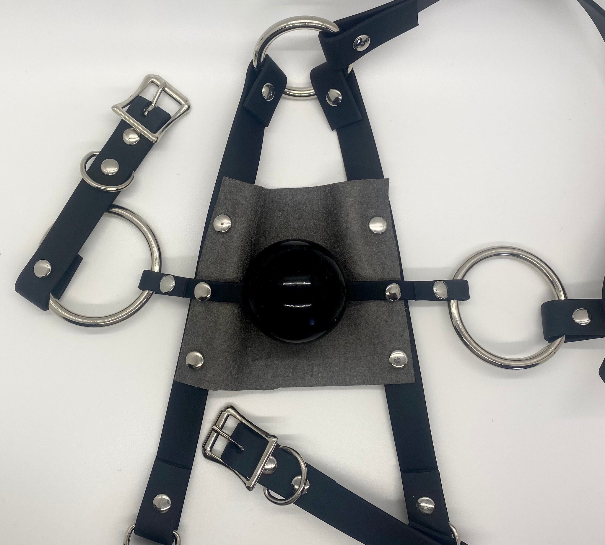 alon kaduri add photo ball gag harness