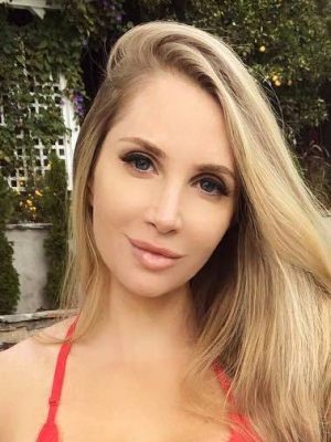 Amanda Elise Lee Tits rio website