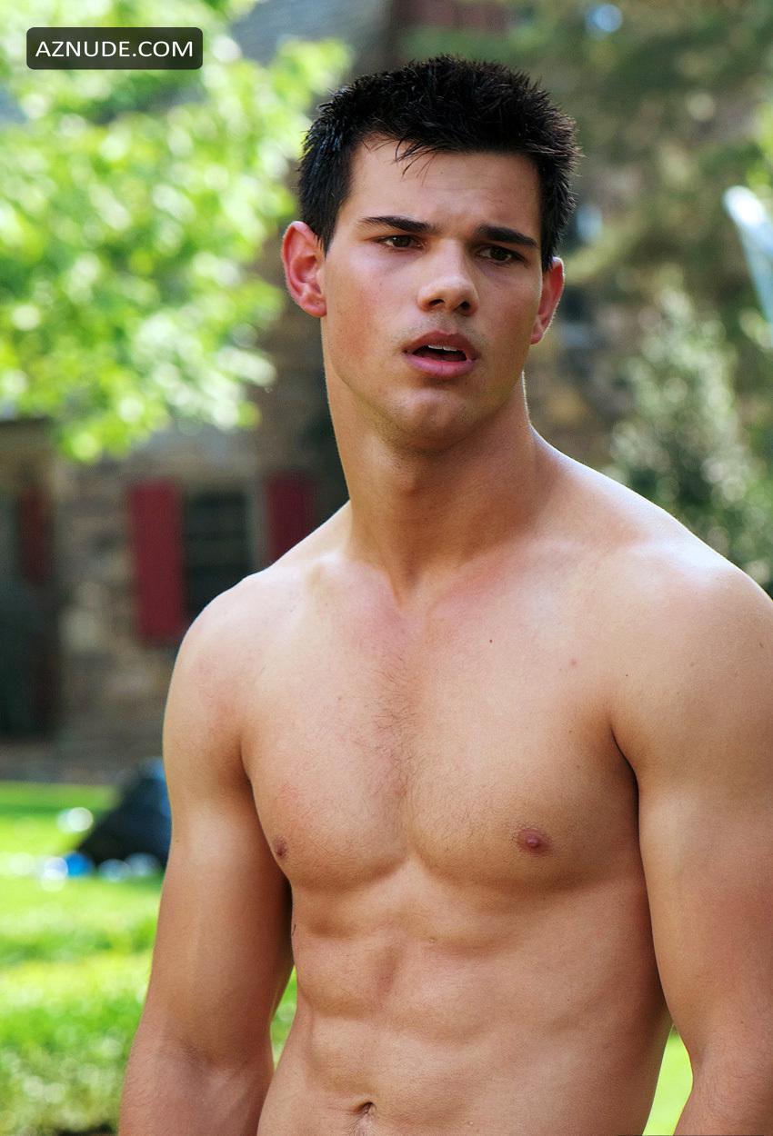 alejandro salaverria recommends taylor lautner naked pictures pic