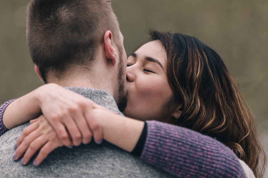 andrew kautz recommends kissing her neck pic