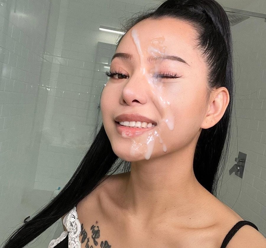 amy yam recommends bella poarch blowjob pic