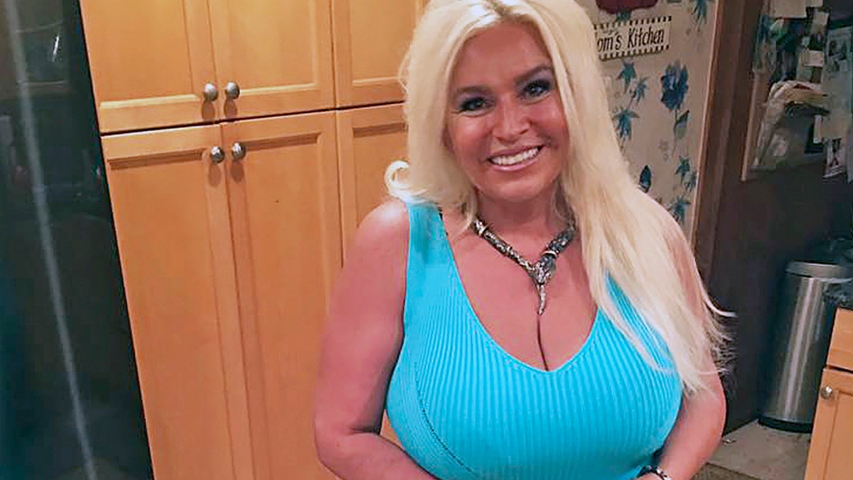 brian darley recommends Beth Chapman Cup Size