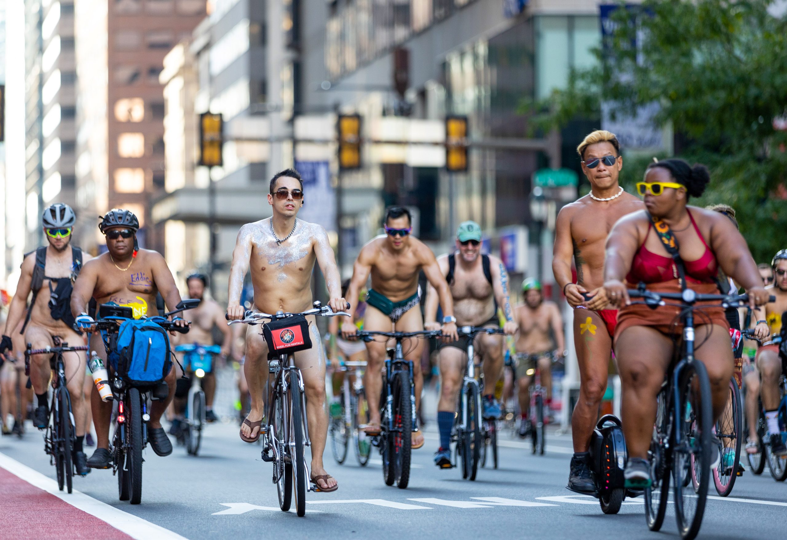 bana share big boobs on bike photos