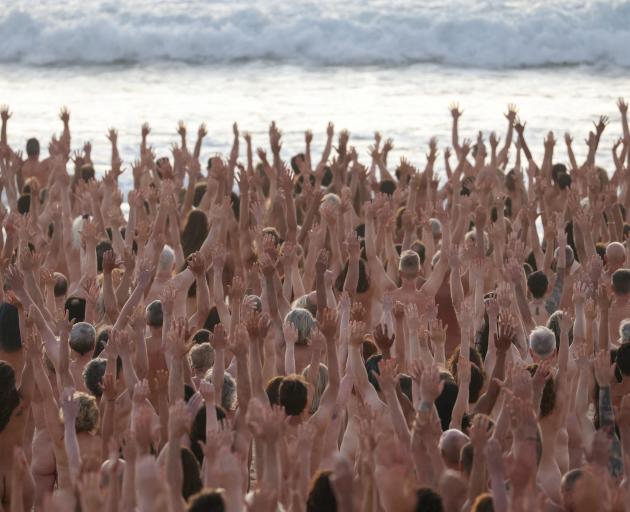 dakoda tish recommends bondi beach nudes pic