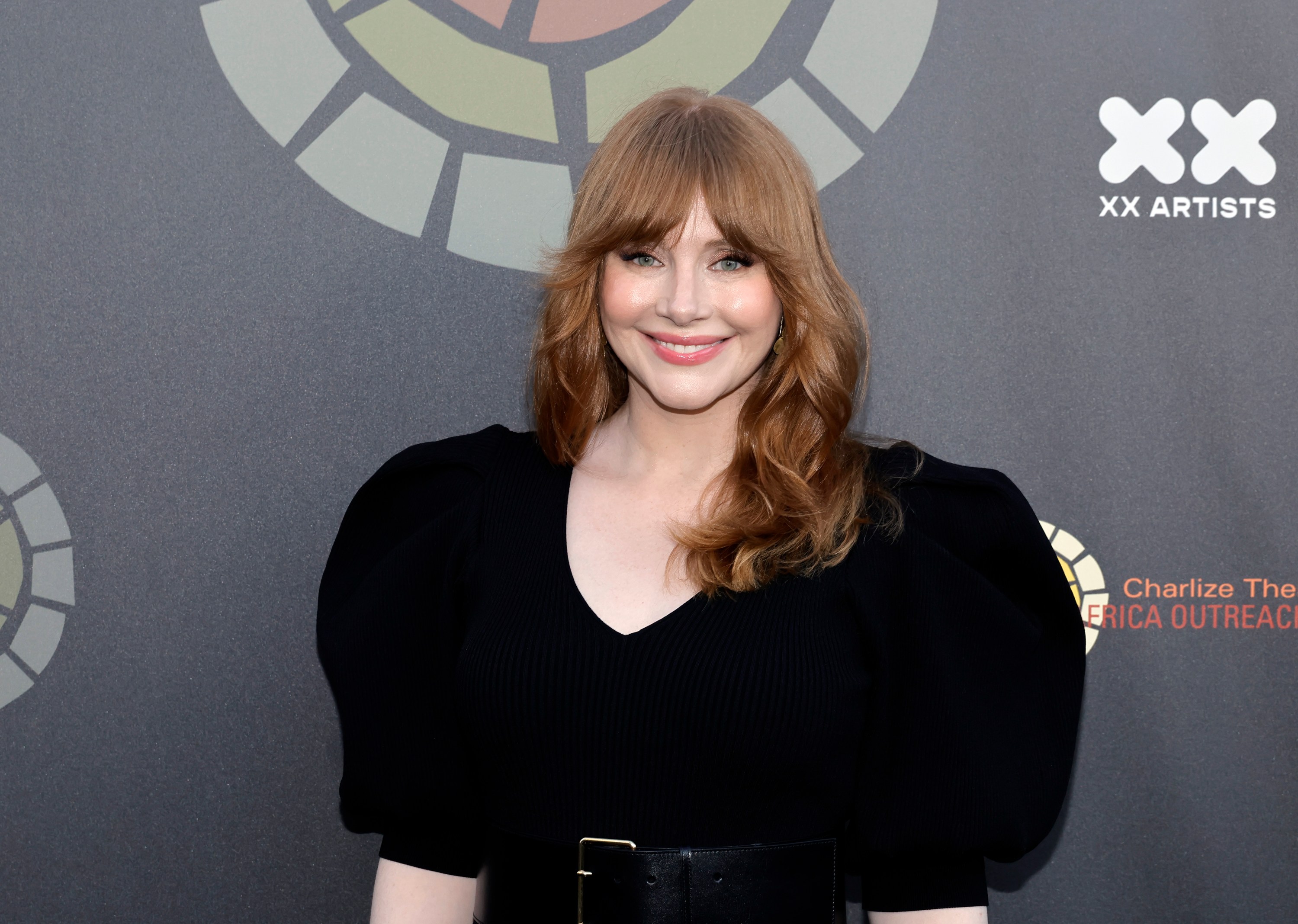 behzad aminzadeh recommends bryce dallas howard breasts pic