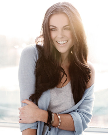 Best of Serinda swan ass