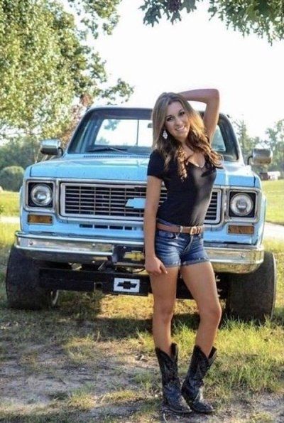 ashlyn wolfe recommends Hot Women And Trucks