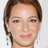 dan guibord recommends vanessa lengies nudography pic