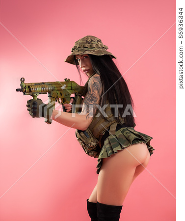 bill romanelli add hot military girls photo
