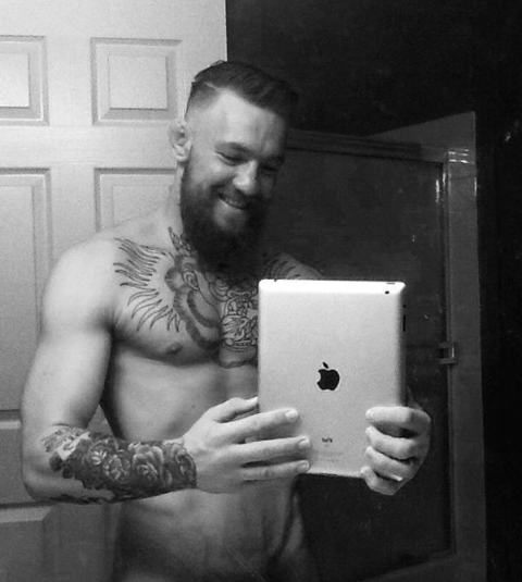 damien okane recommends pics of naked bitches pic