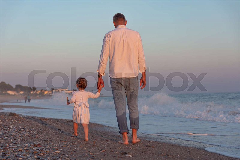 abdulrazzak shaikh recommends daughter walks in on dad pic