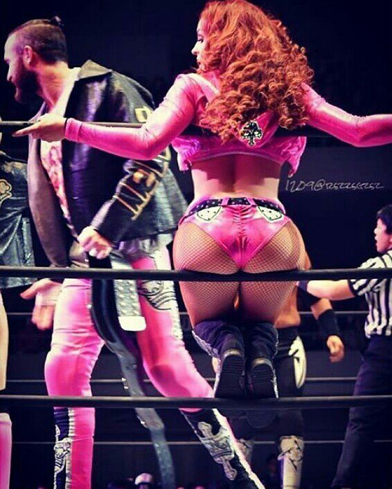 alli abiodun add maria kanellis lap dance photo