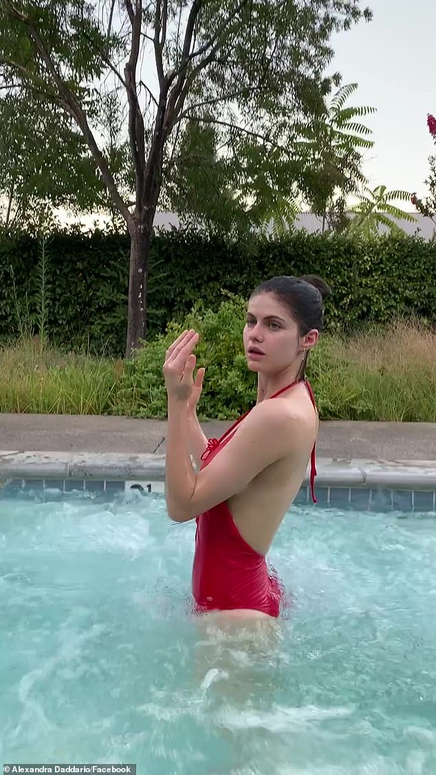 colleen hernandez recommends Alexandra Daddario In Pool