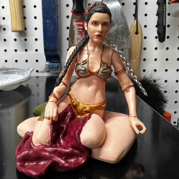 andrew berberich recommends slave leia in a diaper pic