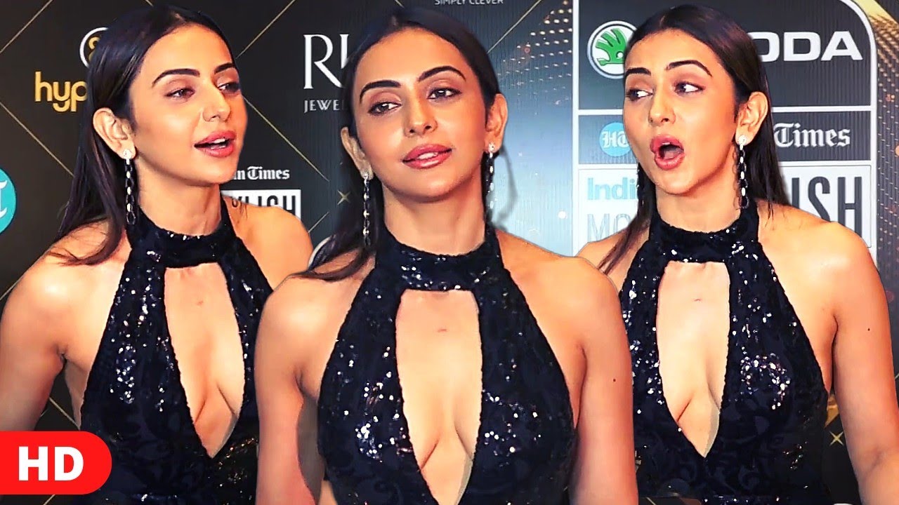 ailyn eroma dumaan recommends rakul preet singh cleavage pic