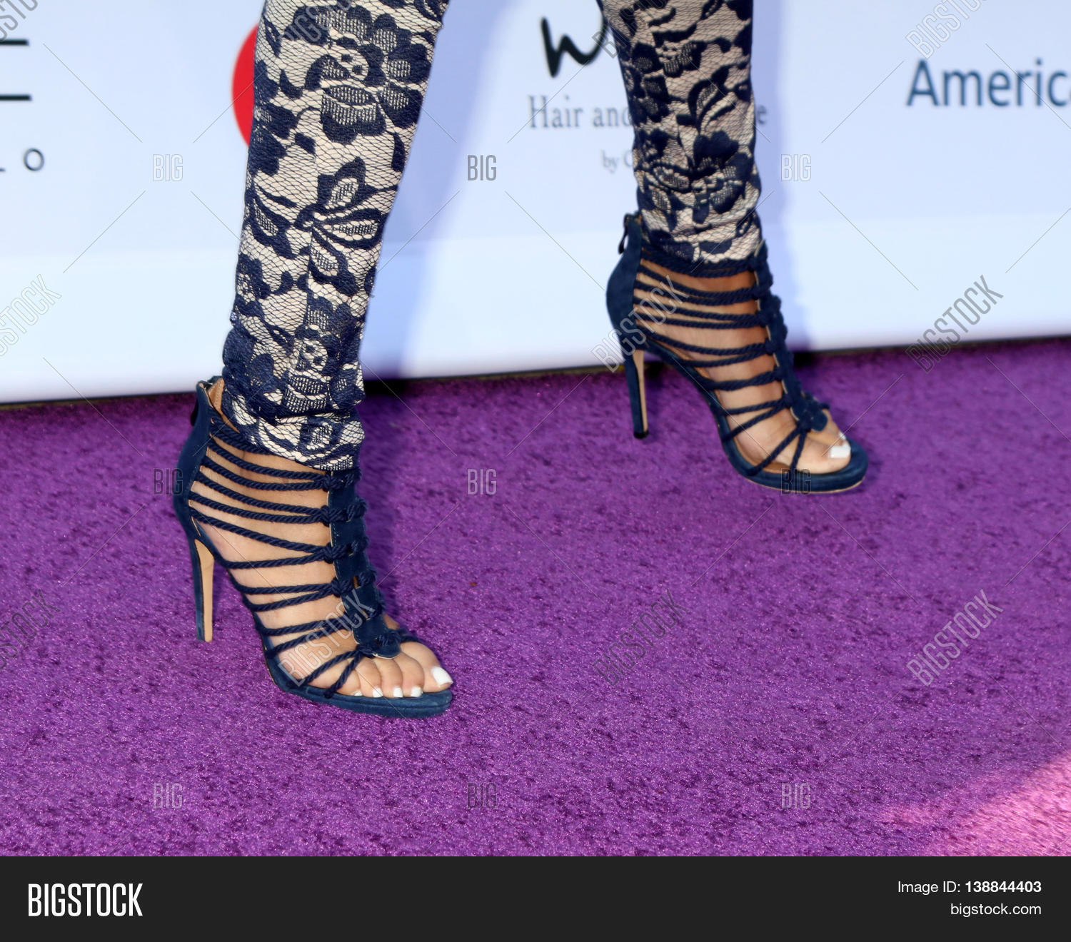 alvin garde recommends essence atkins feet pic