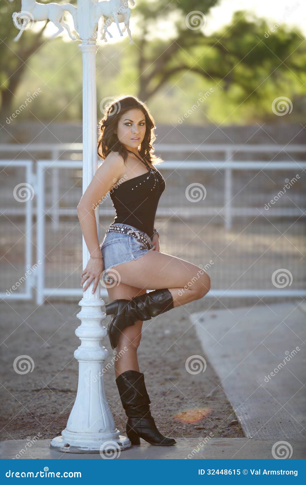 denise posada add country girls in daisy dukes photo