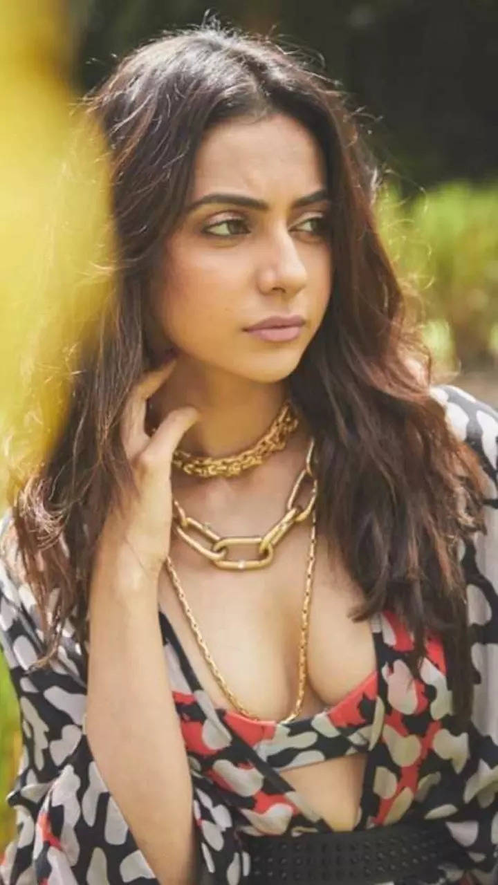 cheryl patten recommends rakul preet singh cleavage pic