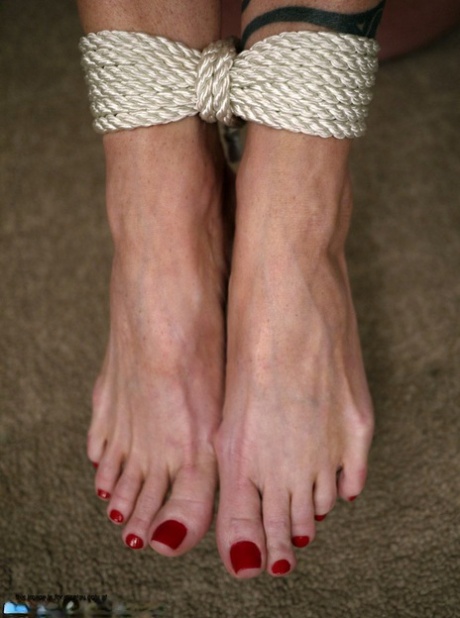 darla crane feet pics