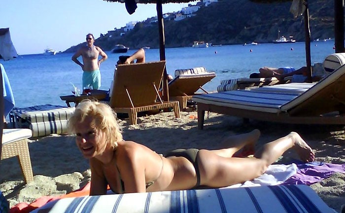 austin muller recommends Handjob At Nude Beach
