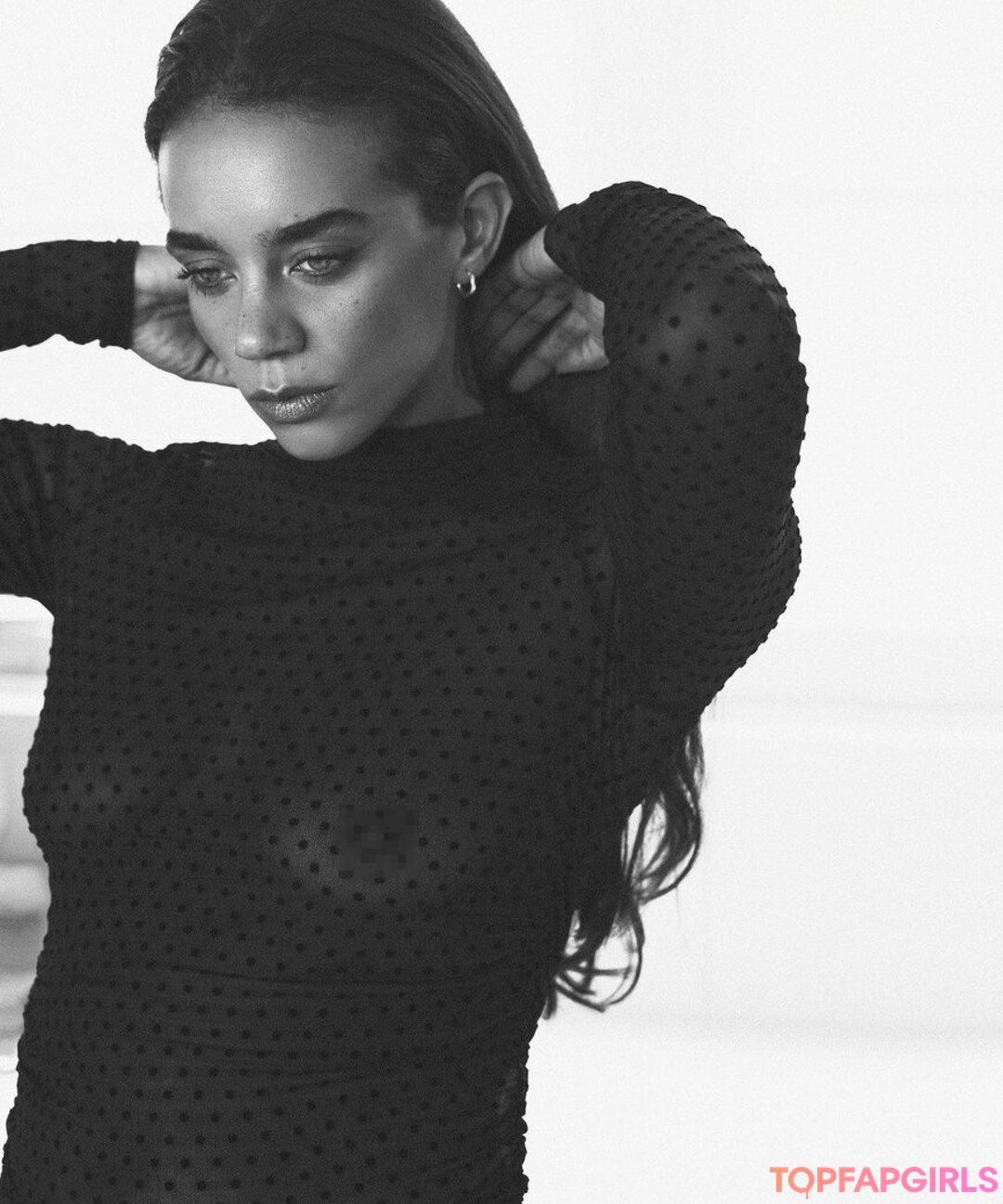 doris sykes add photo hannah john kamen topless