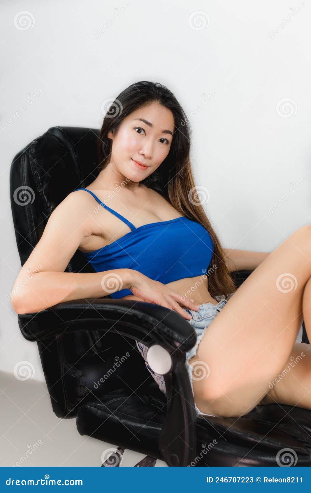 hot asian girl solo