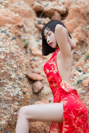 hot chinese girl picture