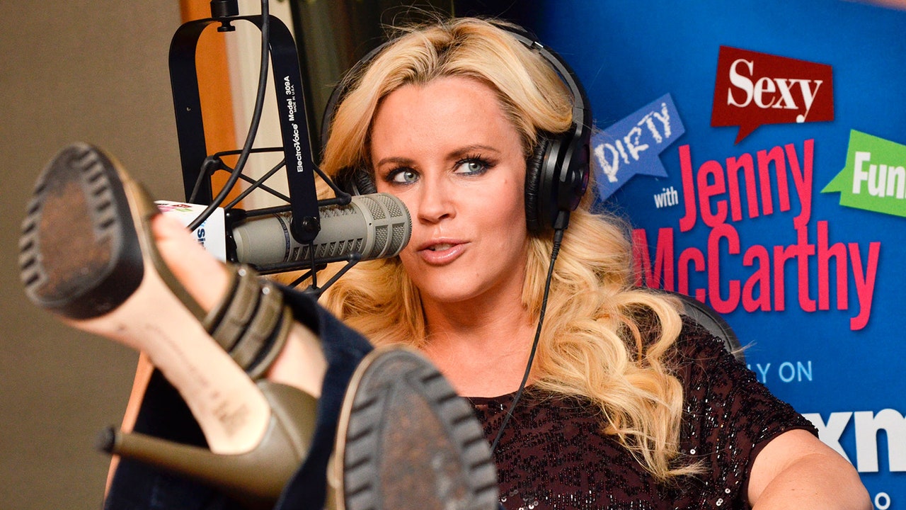 christie phillips recommends Jenny Mccarthy Sex Video