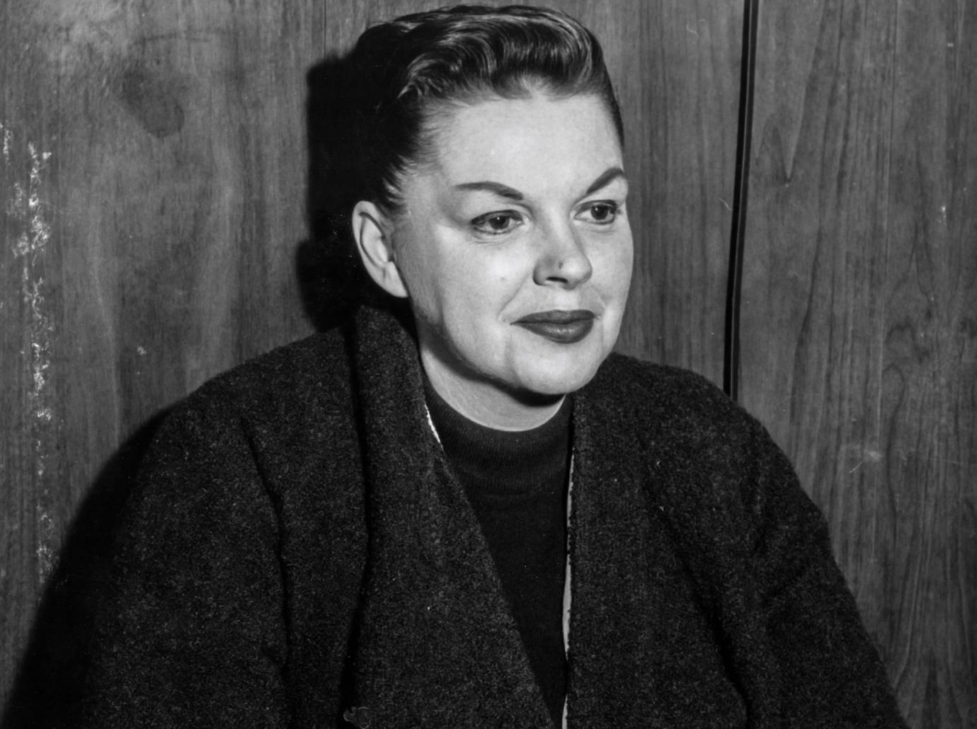 beatriz davis recommends Judy Garland Nude Pics