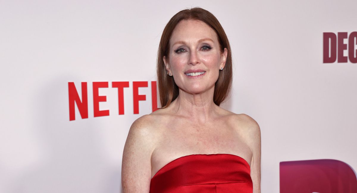 alun thorne recommends julianne moore dominating mother pic