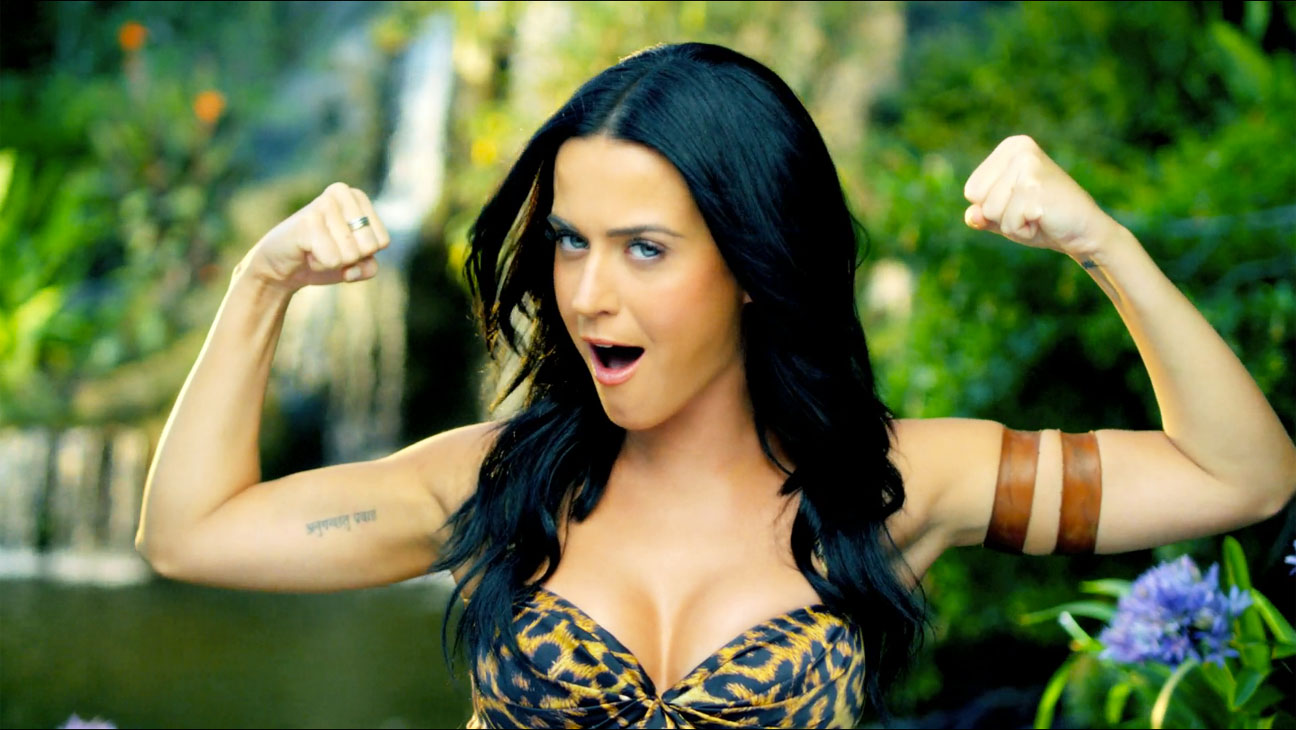 akinlose david recommends katy perry lesbian video pic