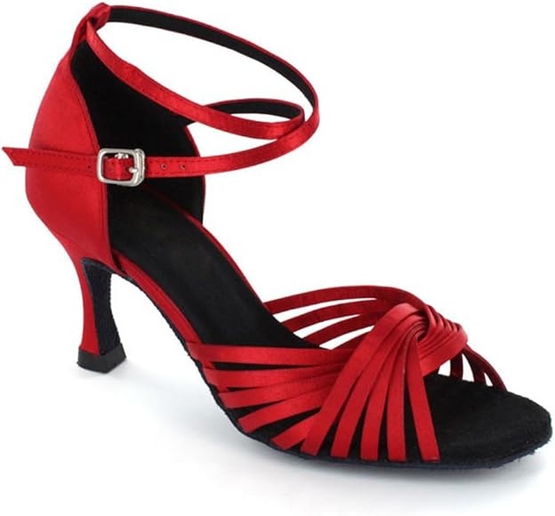Best of Latin beauties in high heels