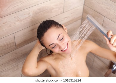 carmela parsons recommends latina in shower pic