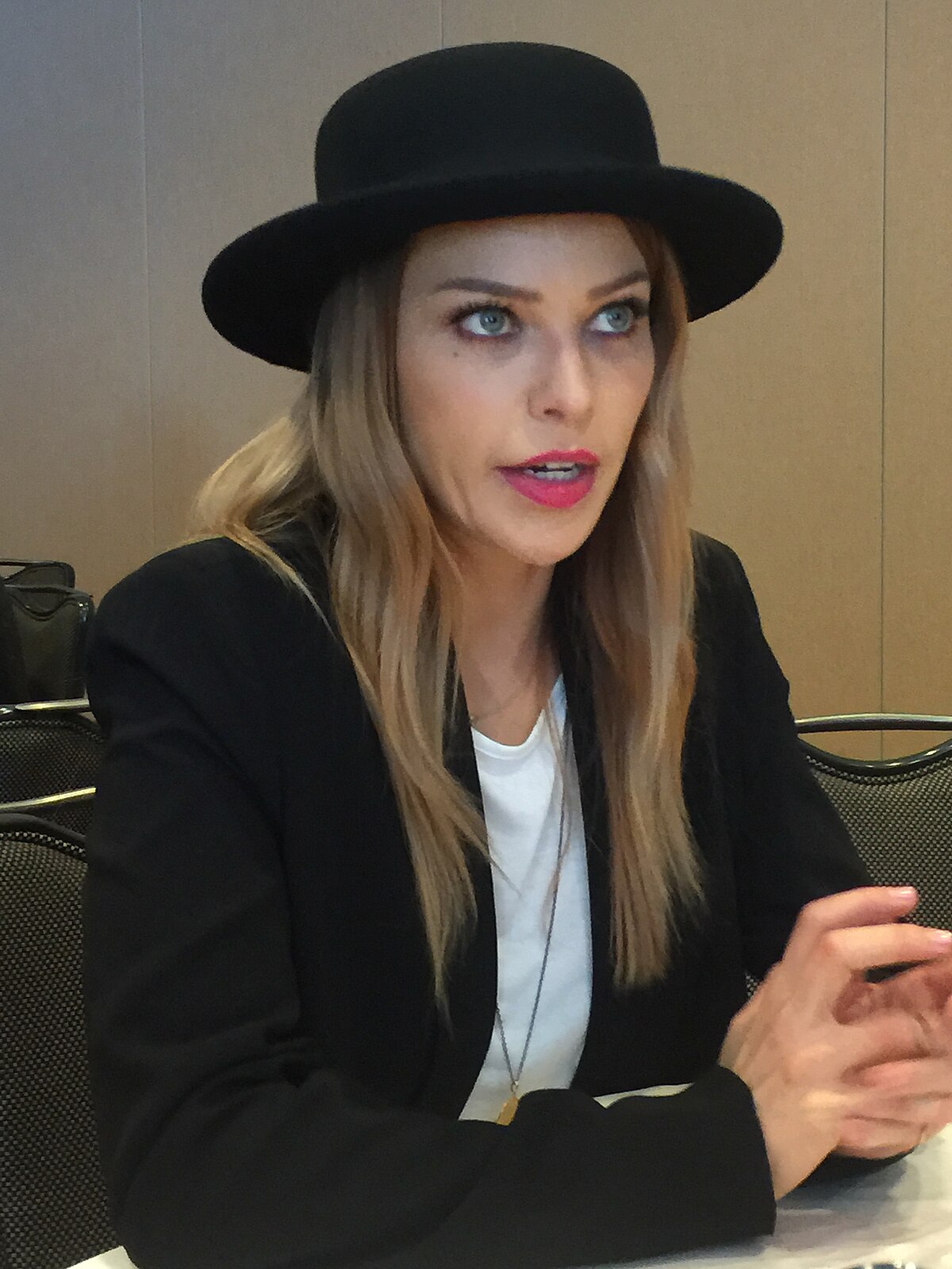 anna repp add photo lauren german porn