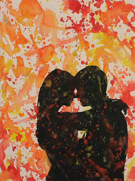 man kissing woman painting