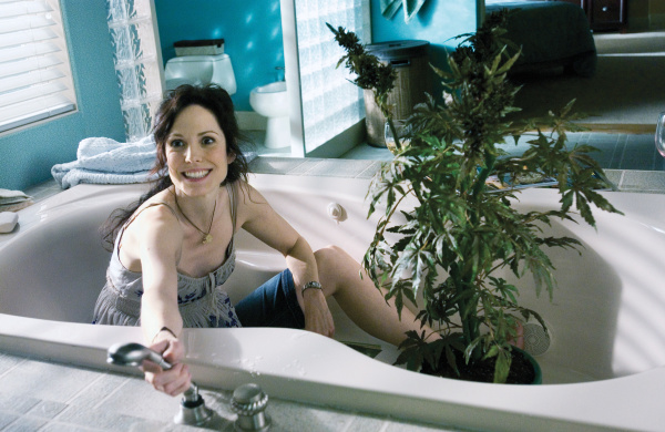 angela constantine recommends Mary Louise Parker Weeds Bathtub