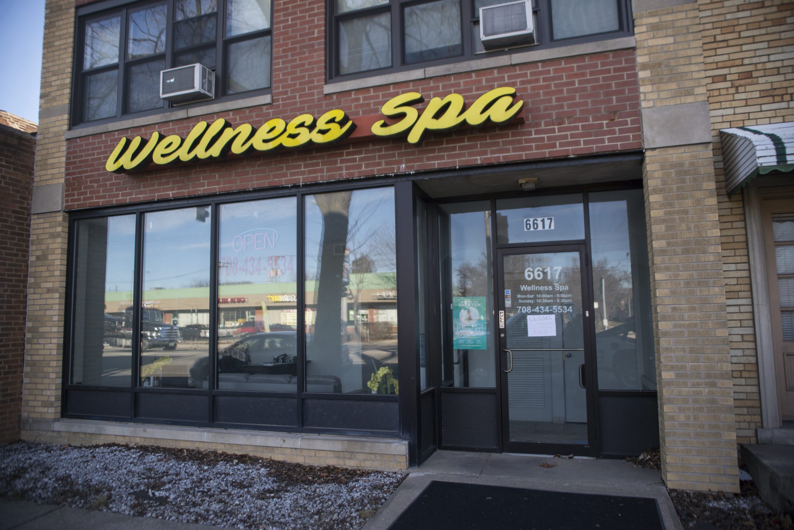 bruce burman recommends Massage Parlor Review Chicago
