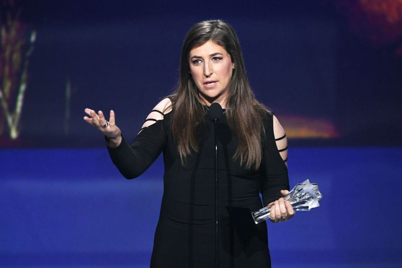 connor bergquist recommends Mayim Bialik Boobs