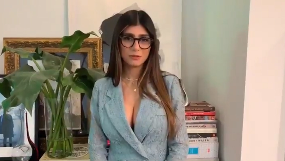 adrienne keranen share mia khalifa live porn photos