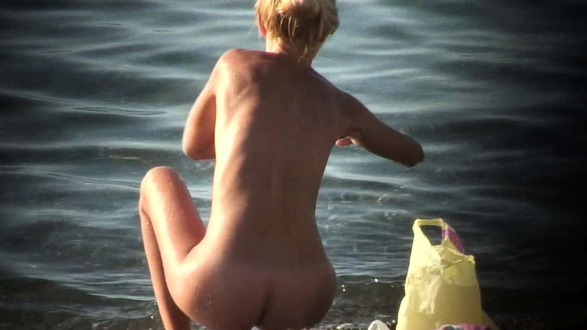 anibal barrios recommends Milf Nude On Beach