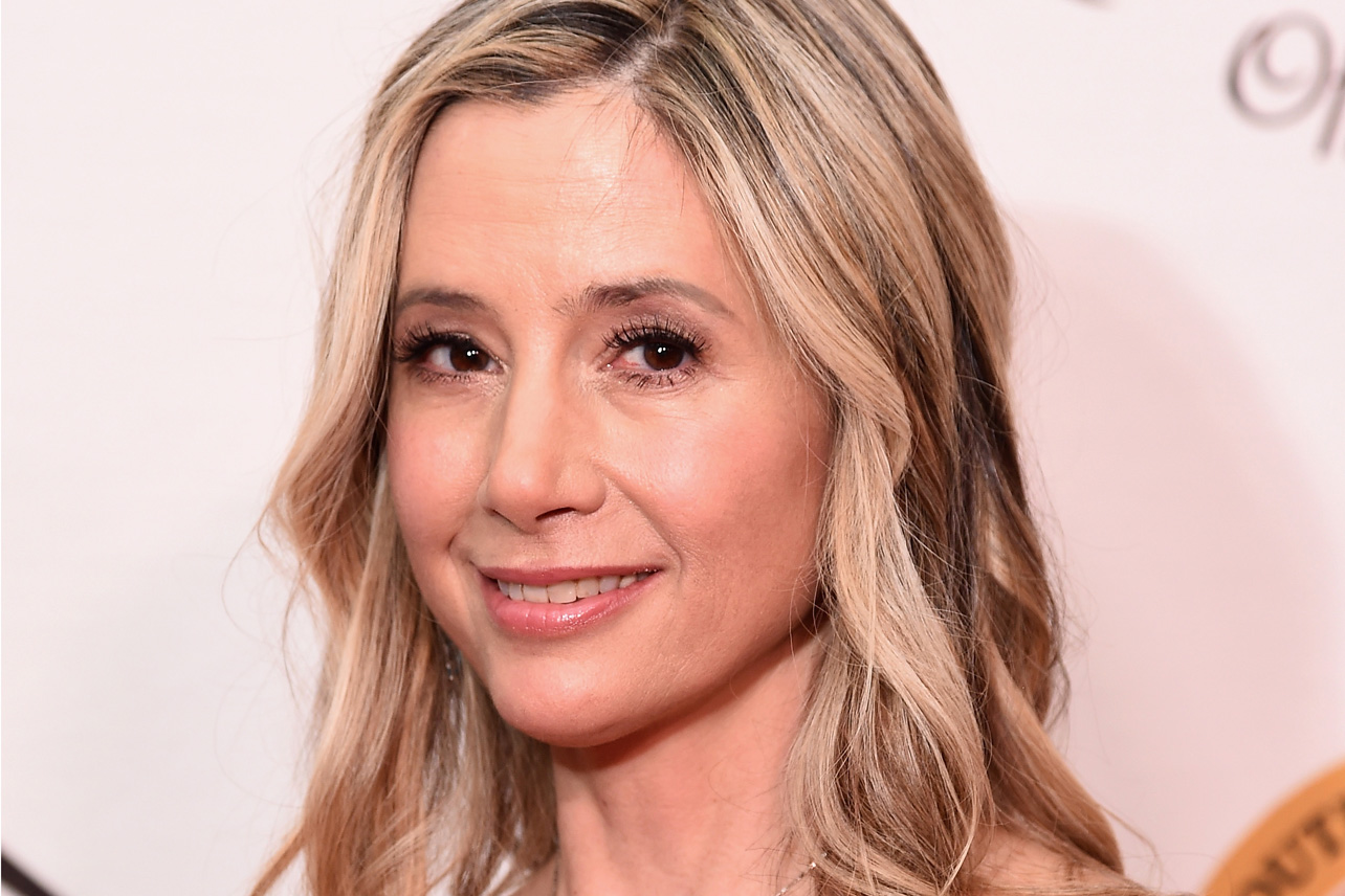 chris bladow recommends mira sorvino ass pic