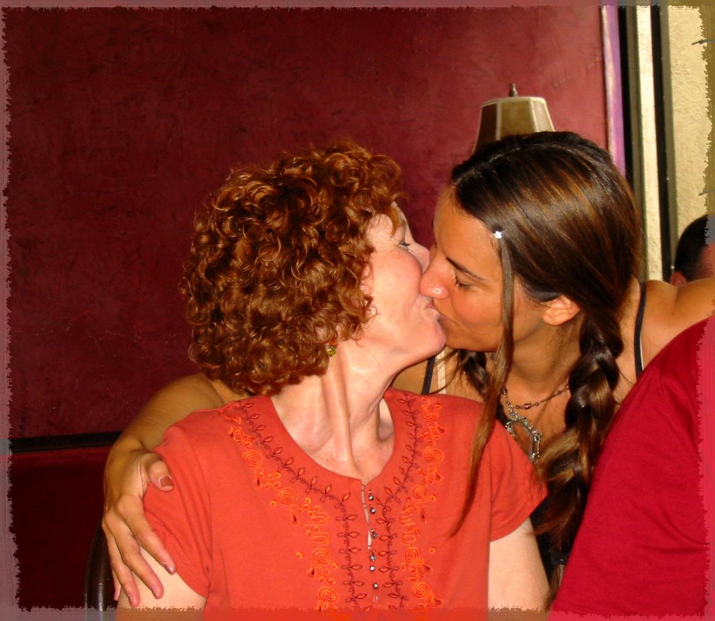 clara mcmillan recommends Mom Tongue Kissing Daughter