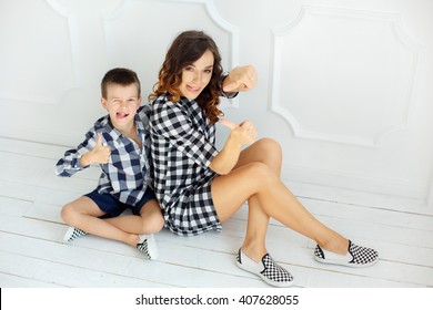 mother models for son