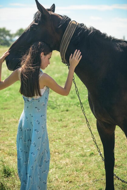 cathy baltazar recommends Mujeres Haciendo El Amor Con Caballos