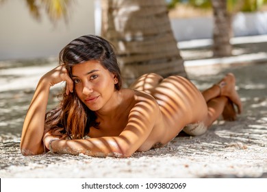 Naked Hispanic Women massages real
