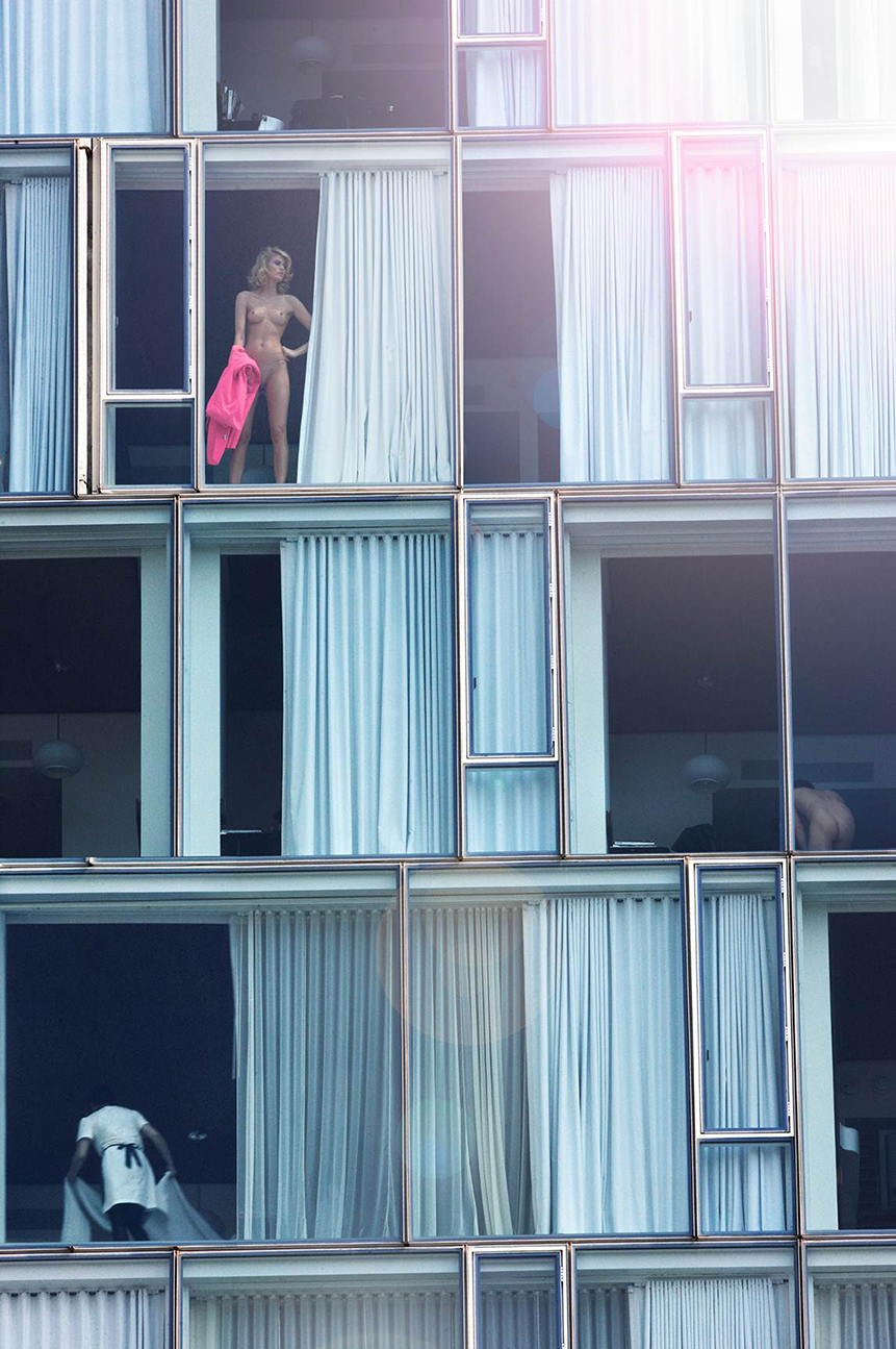 christian macapagal share nude in hotel window photos