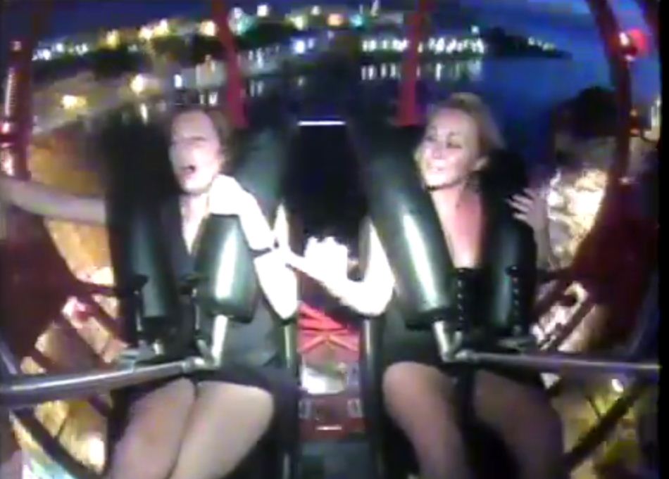 Orgasm On Slingshot Ride chat private
